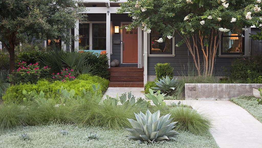 Curb Appeal And Inviting Entryways, Landscape Plants For Front Of House