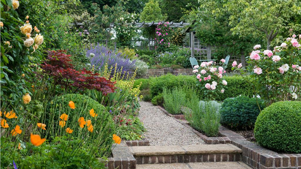 English Cottage Garden Zone 8, Zone 6 Landscaping Ideas